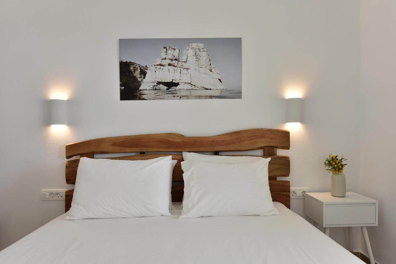 Giourgas Studios & Apartments Provatas Extérieur photo