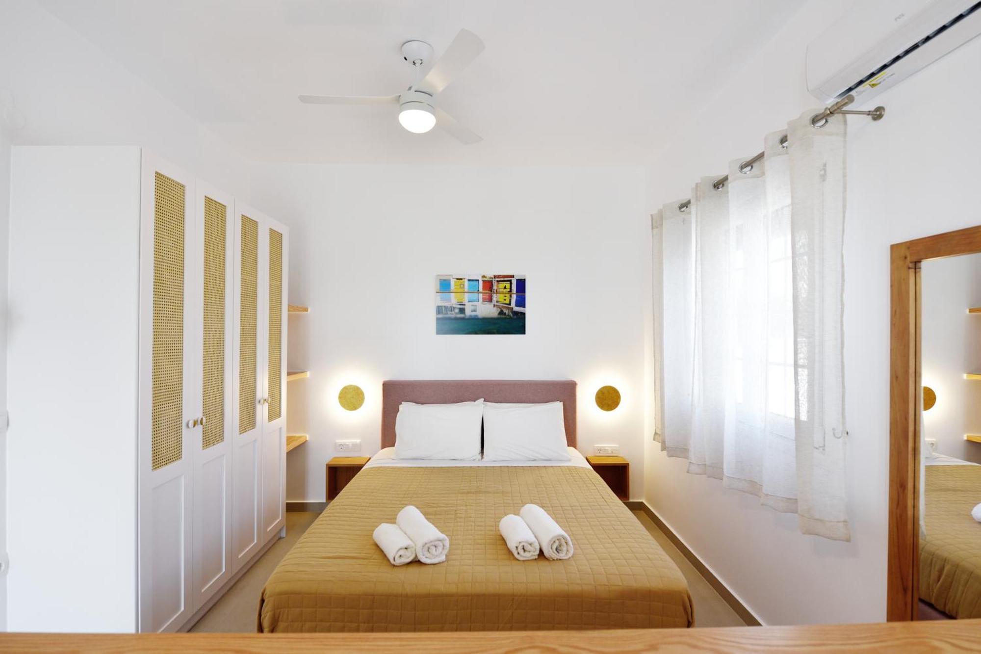 Giourgas Studios & Apartments Provatas Extérieur photo